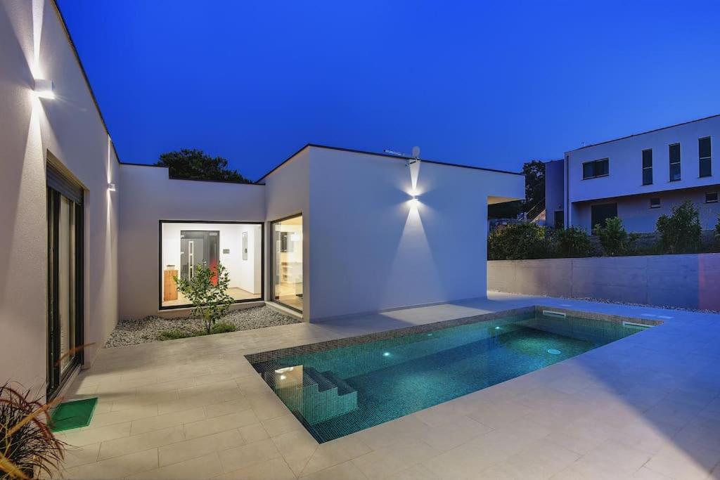 Vila Nauta - Luxury In Vintijan, Near Pula Exteriör bild
