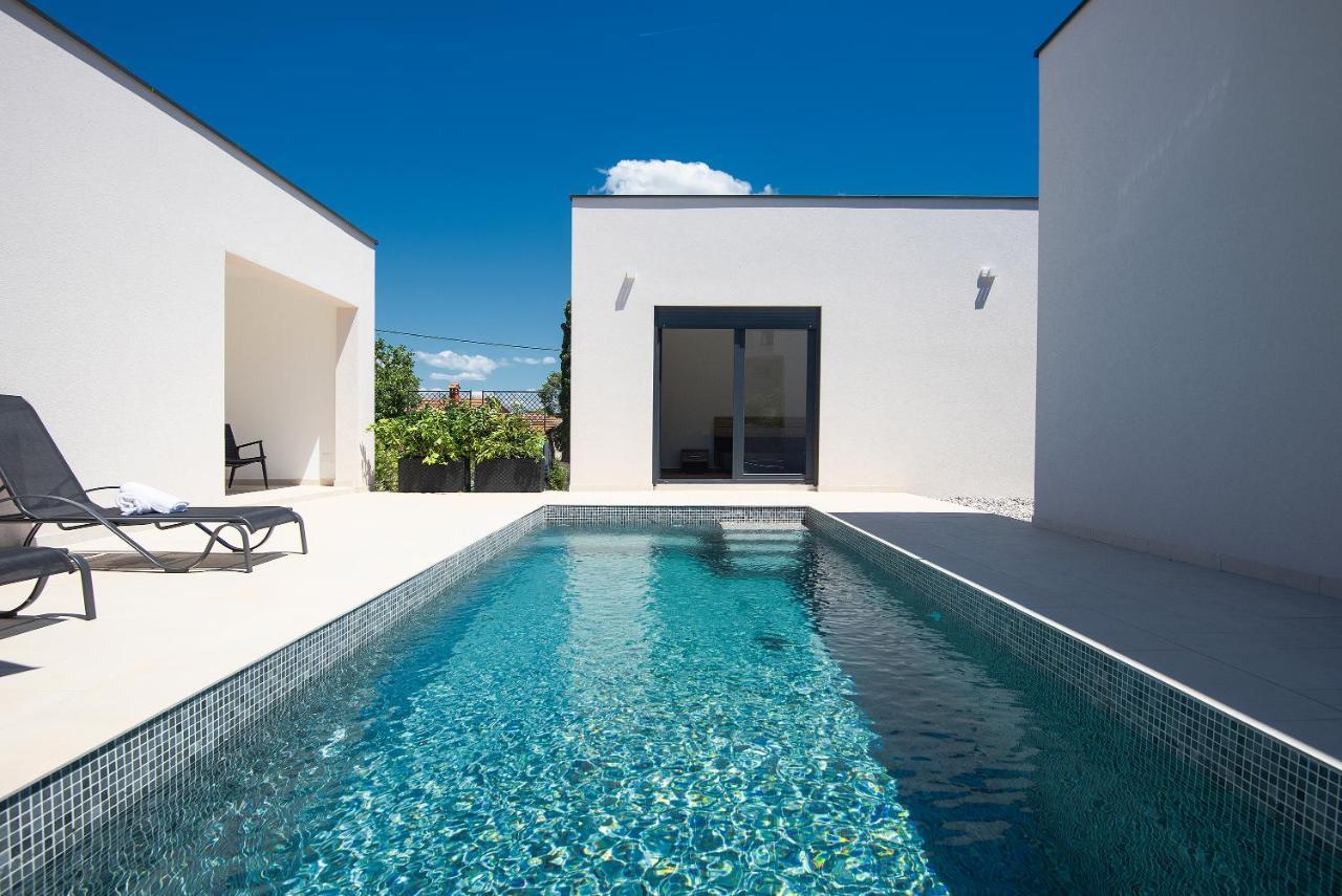 Vila Nauta - Luxury In Vintijan, Near Pula Exteriör bild